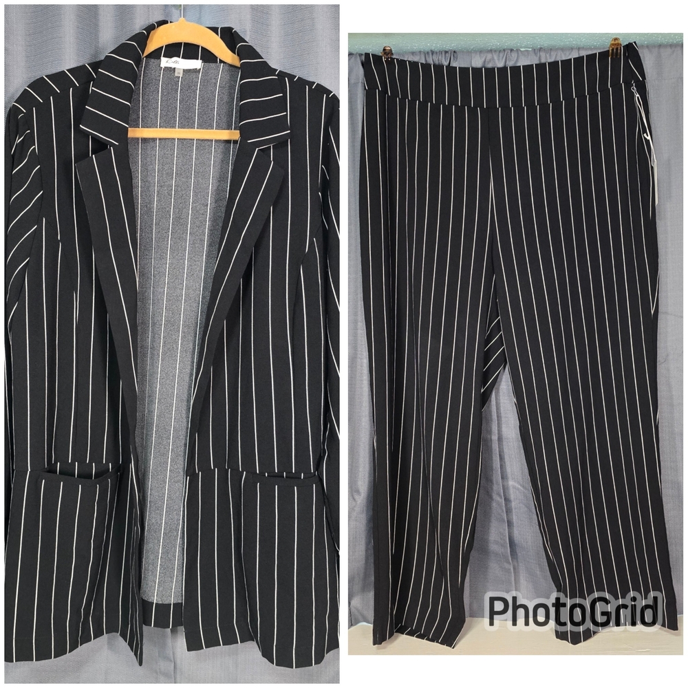 RIELLE Black Pinstripe Women's Pants & Blazer Set